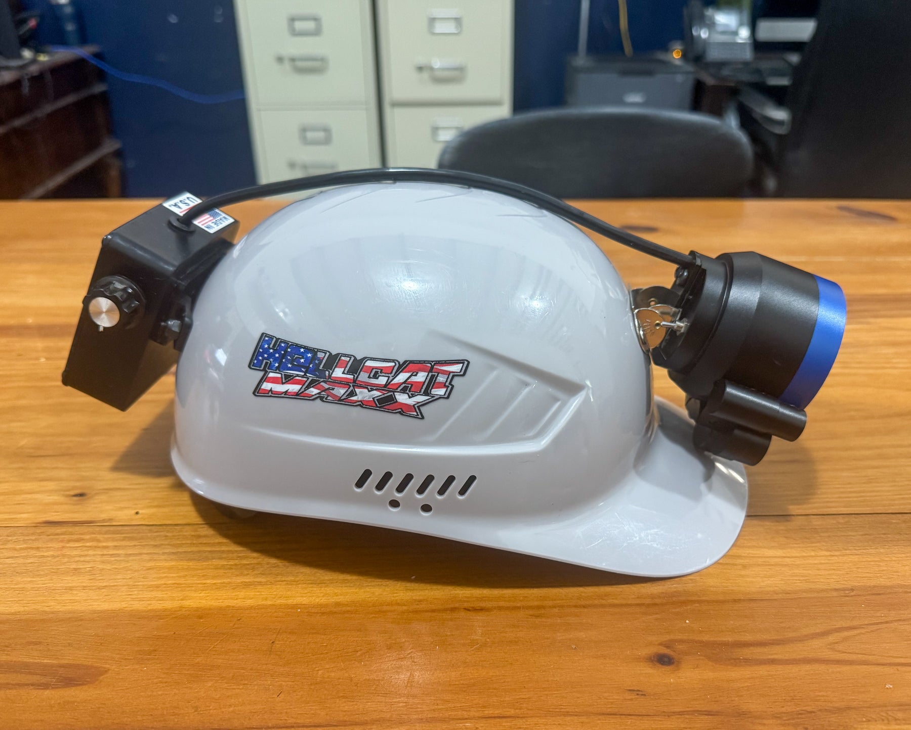 Superior Hellcat Maxx Light - 2025 Freedom Edition - CLEARANCE (Demo)